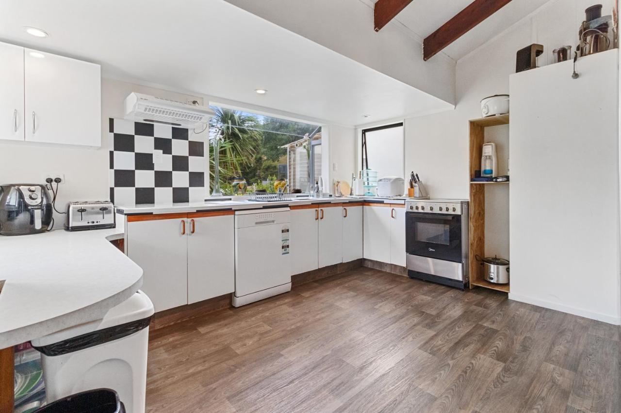 Riverside Accommodation Karangahake Exterior foto